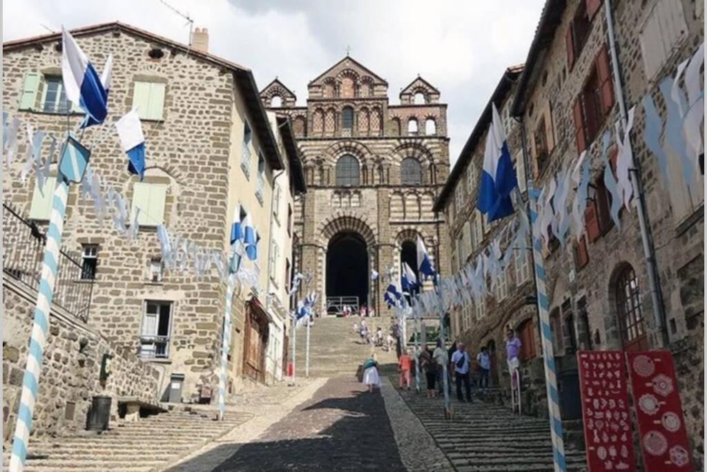 Studio 1 Personne Dans Le Centre Historique Le Puy-en-Velay 外观 照片